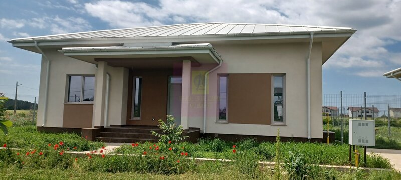 Gulia, casa noua parter 4 camere, curte 514 mp