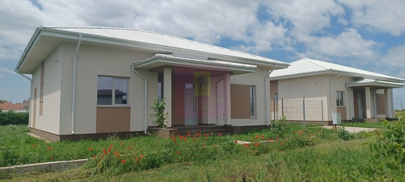 Gulia, casa noua parter 4 camere, curte 514 mp