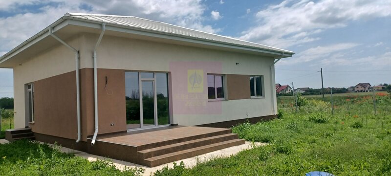 Gulia, casa noua parter 4 camere, curte 514 mp