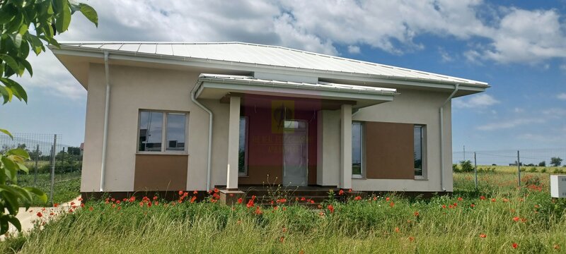 Gulia, casa noua parter 4 camere, curte 514 mp