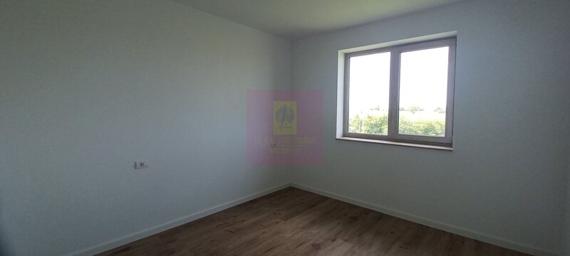 Gulia, casa noua parter 4 camere, curte 514 mp