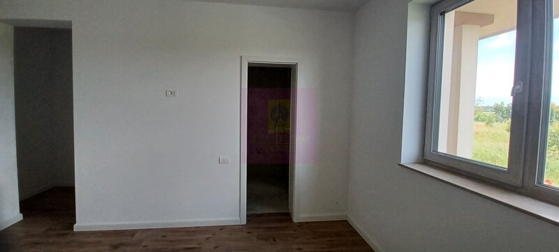 Gulia, casa noua parter 4 camere, curte 514 mp